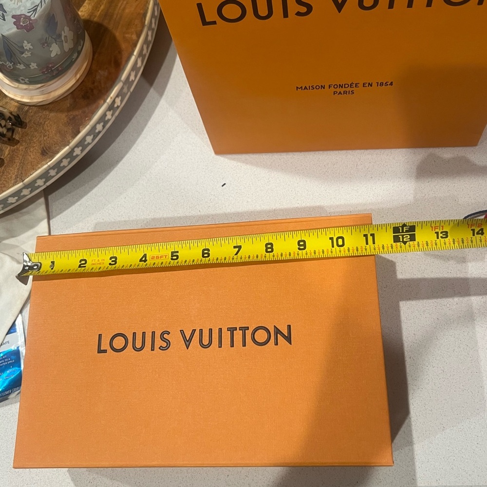 louis vuitton gift box